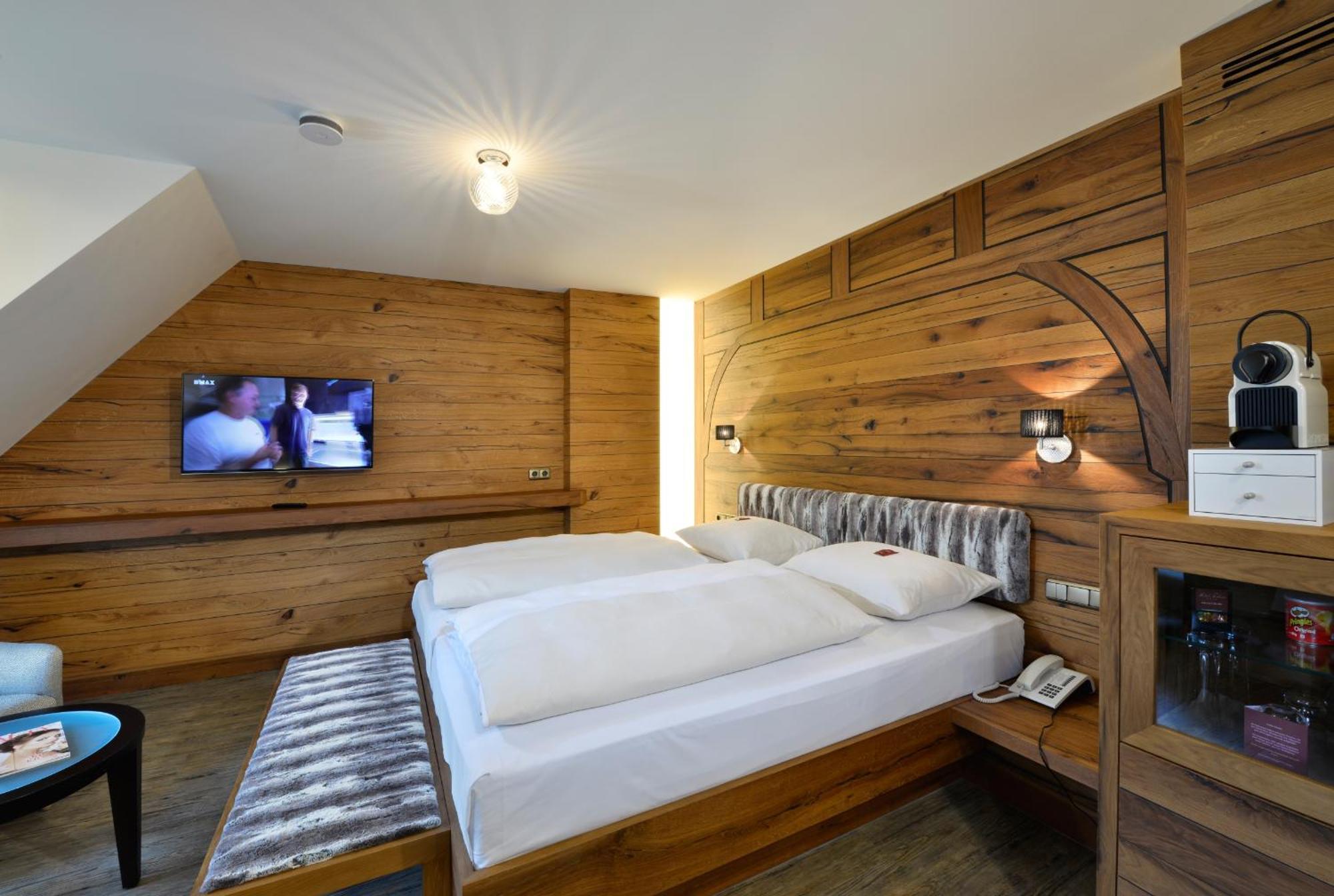 Torbraeu Hotel 4*