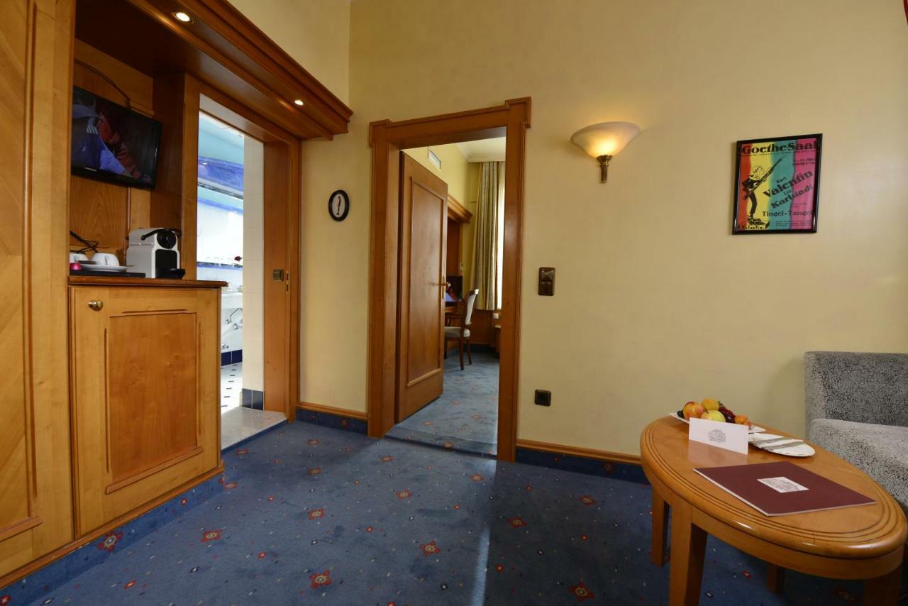 Hotel Torbraeu 4*